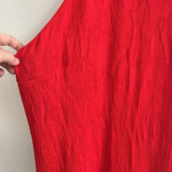 Elliatt Revolve Felice Red Asymmetrical Sleeveless Dress Size Large - Picture 4 of 9